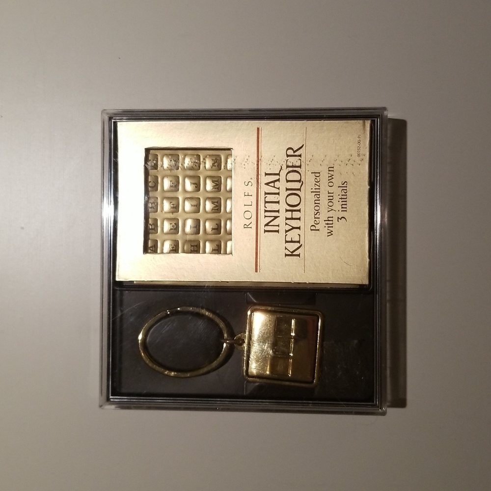 Vintage Rolfs Initial Keyholder